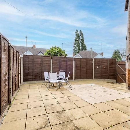 Low Rate - Coventry For 3 Bedroom House With Garden, Free Netflix And Unlimited Wi-Fi - Driveway Parking - Agc المظهر الخارجي الصورة